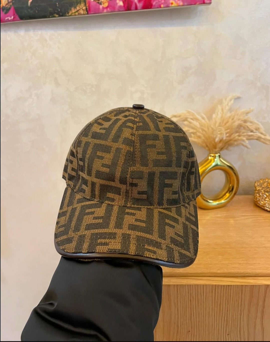 Cap fendi