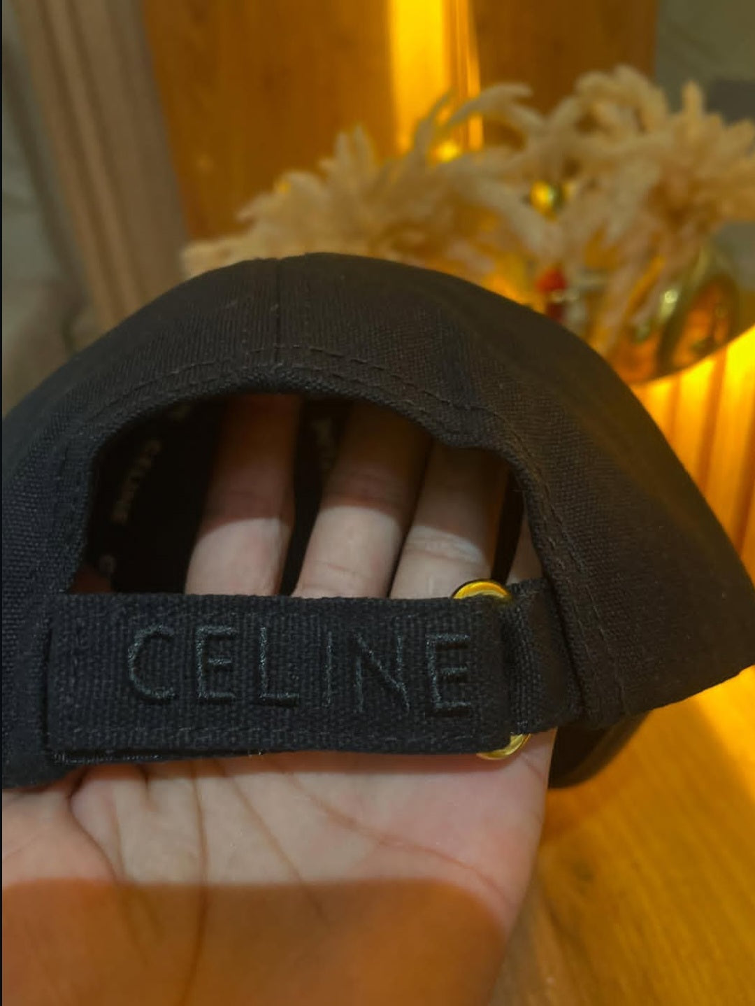 Cap celine