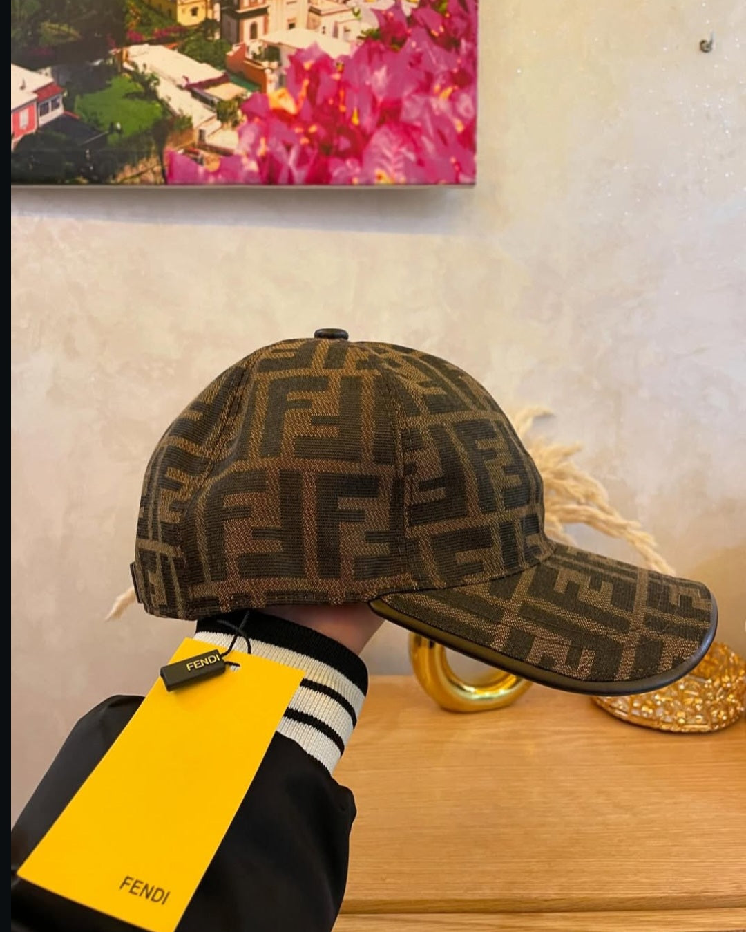 Cap fendi