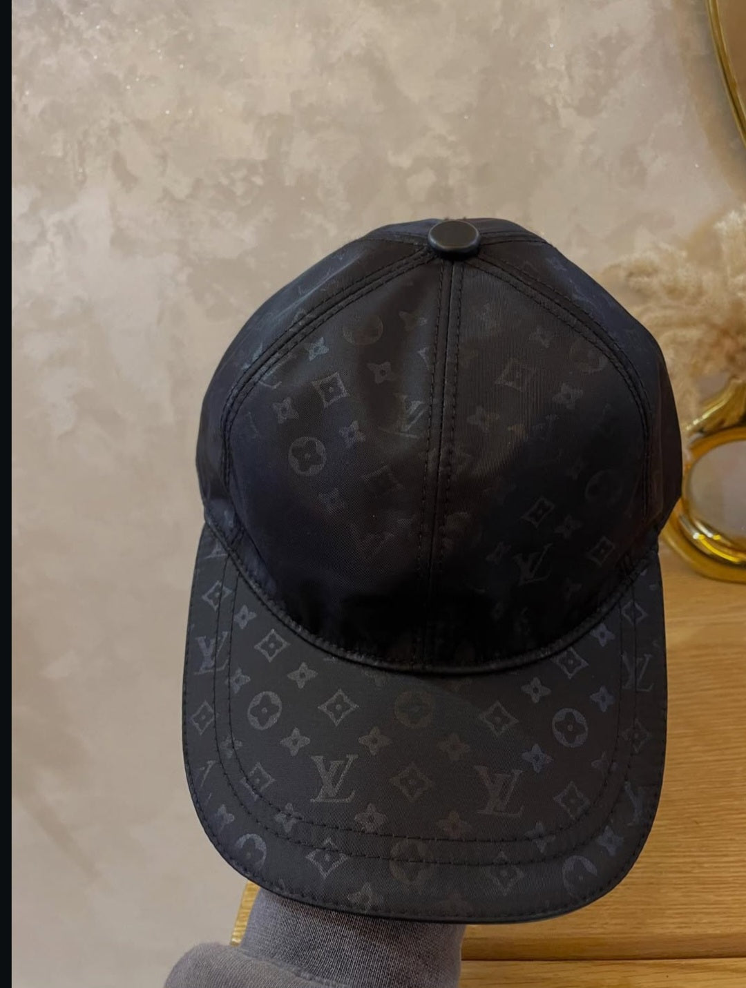 Cap lv