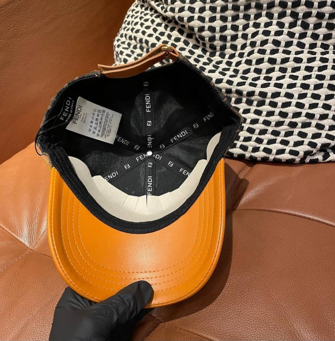 Cap fendi