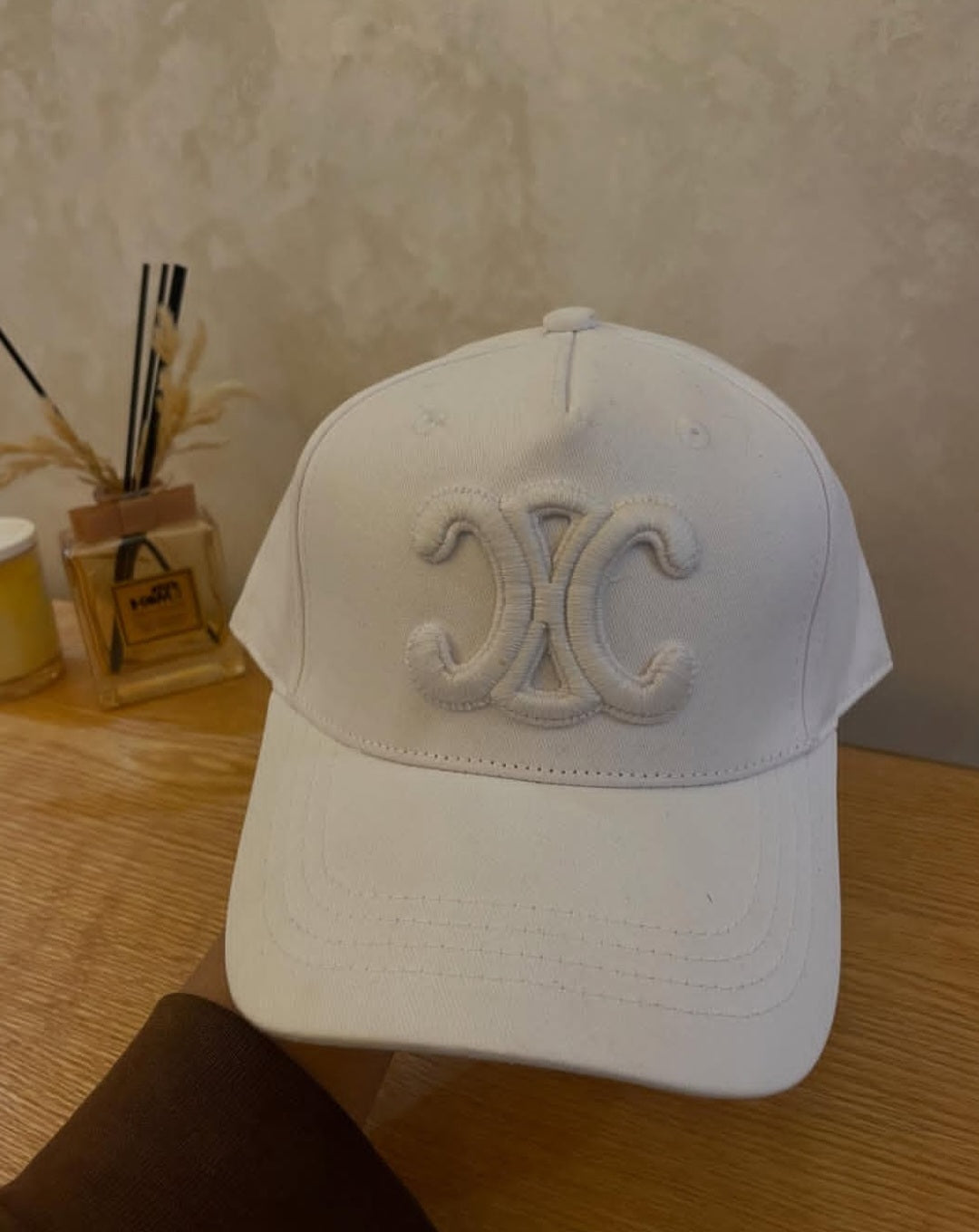 Cap celine