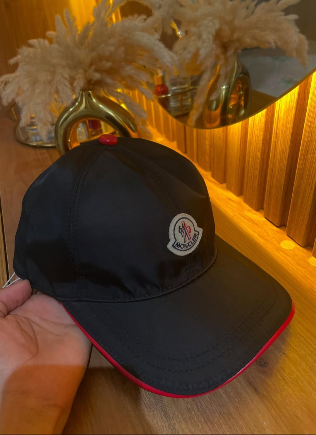 Cap moncler