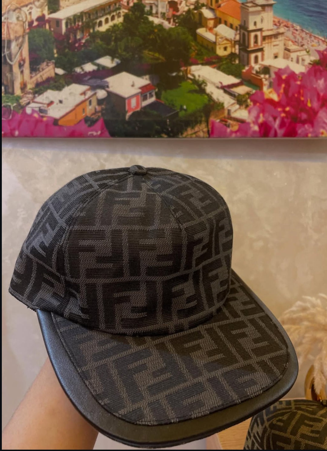 Cap fendi