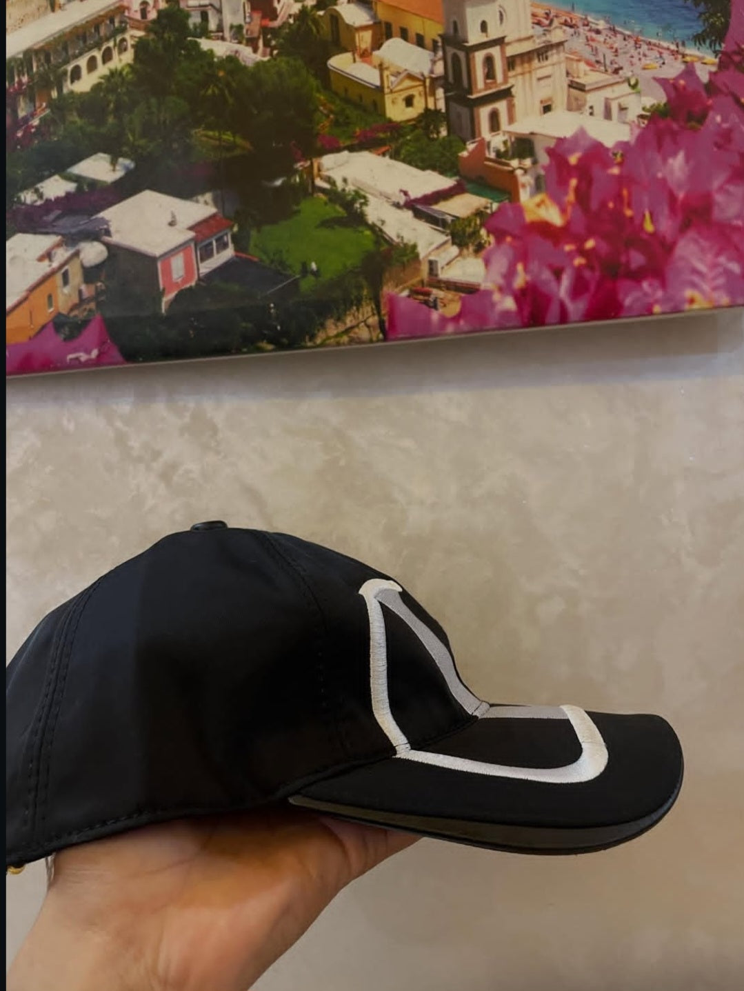 Cap valentino