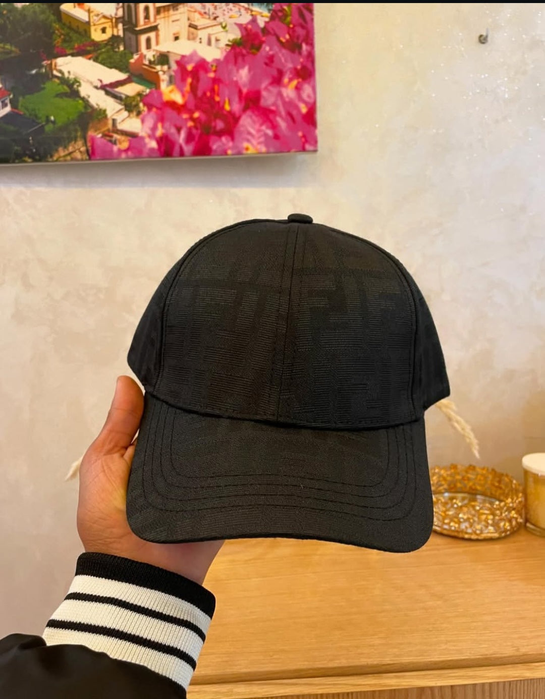 Cap fendi